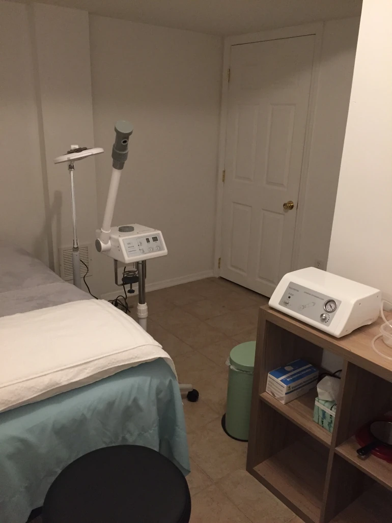 second photo of the treatment bed and equipment inside The Retreat Spa Suite